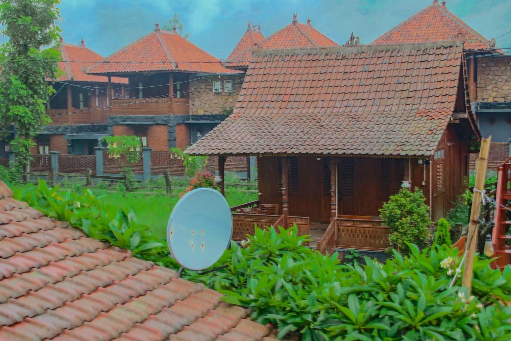 Omah Kayu Bromo Villa Ngadisari ภายนอก รูปภาพ