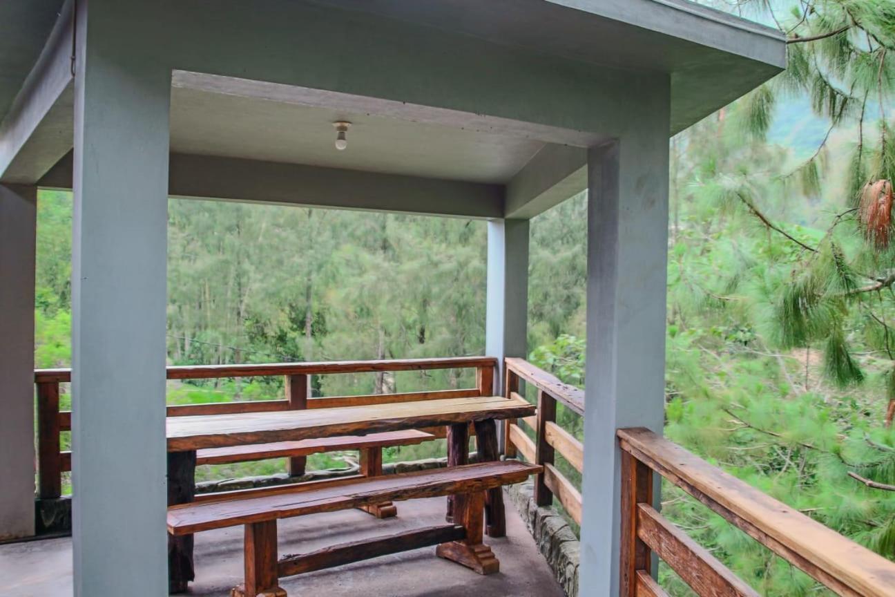 Omah Kayu Bromo Villa Ngadisari ภายนอก รูปภาพ